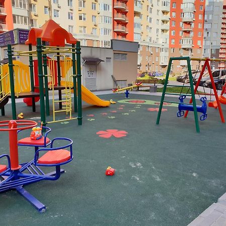 Luxapartment Kiev Bagian luar foto