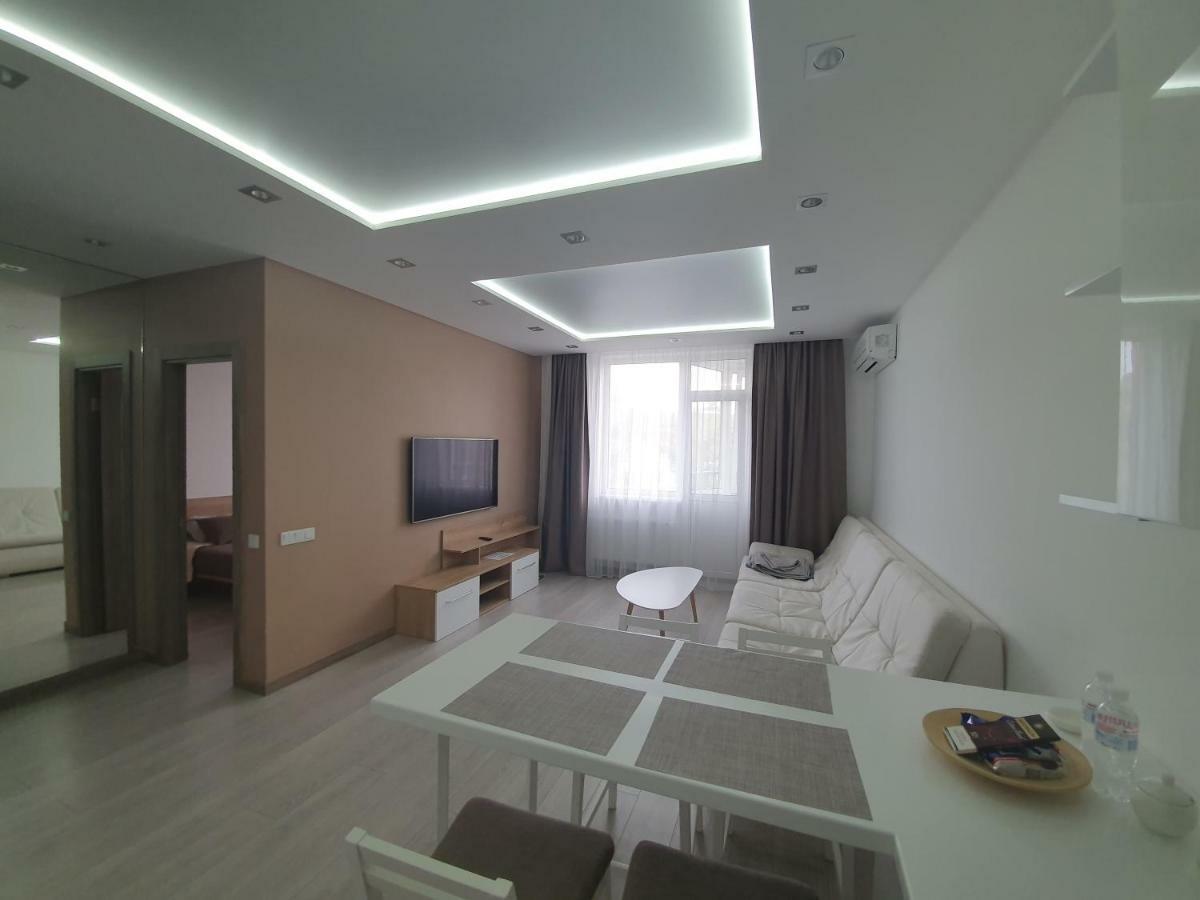 Luxapartment Kiev Bagian luar foto